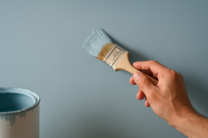 Avis Peinture satinée sur peinture mate : retour d’expérience et conseils avant de se lancer