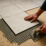Carrelage sur lino : faisabilité, précautions et guide complet pour une pose réussie